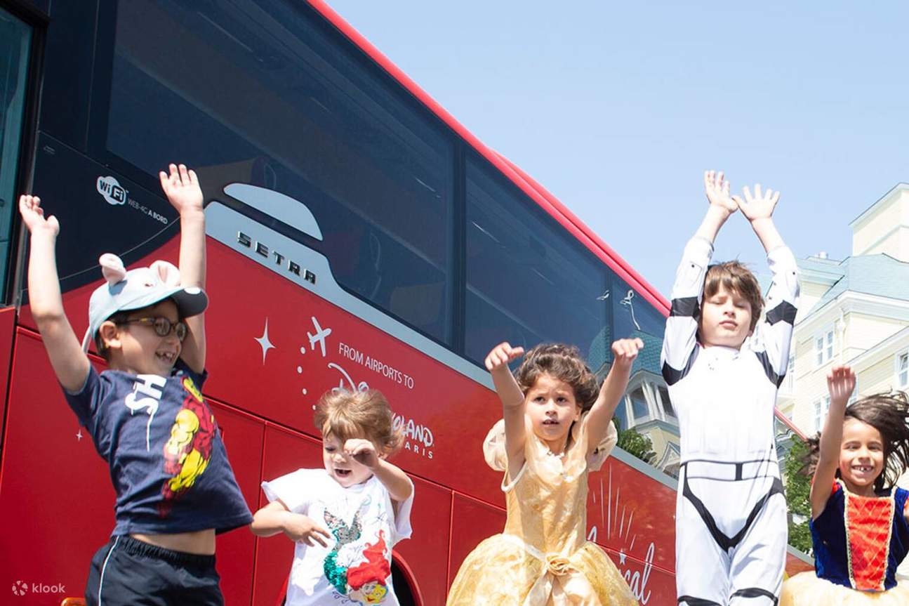 搭乘Magical Shuttle，享受前往巴黎迪士尼乐园的梦幻旅程，轻松又无忧