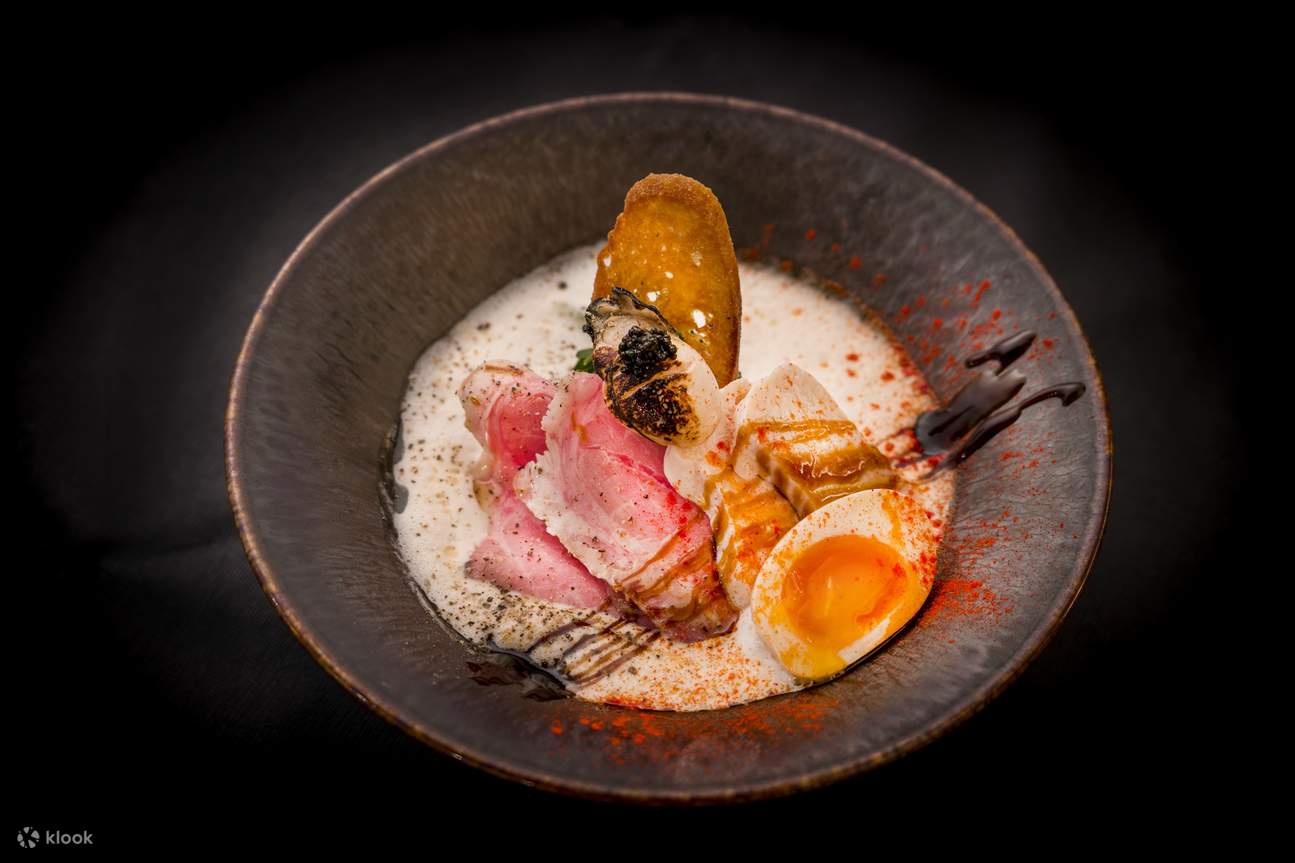 타다이마헨신추 프랑스식 라멘 가게 - 도쿄