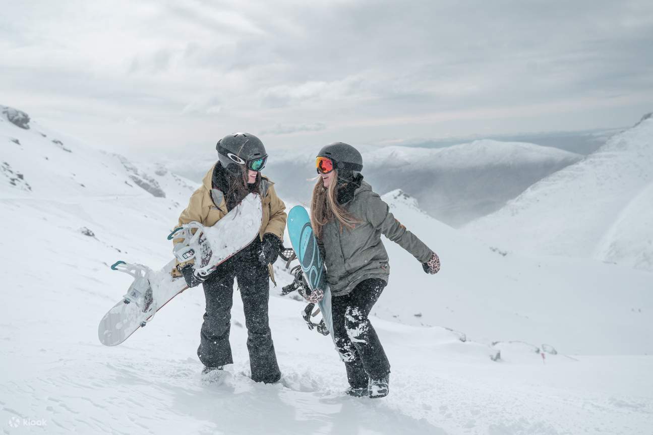 ザ・リマーカブルズでのクイーンズタウンのスノーボード