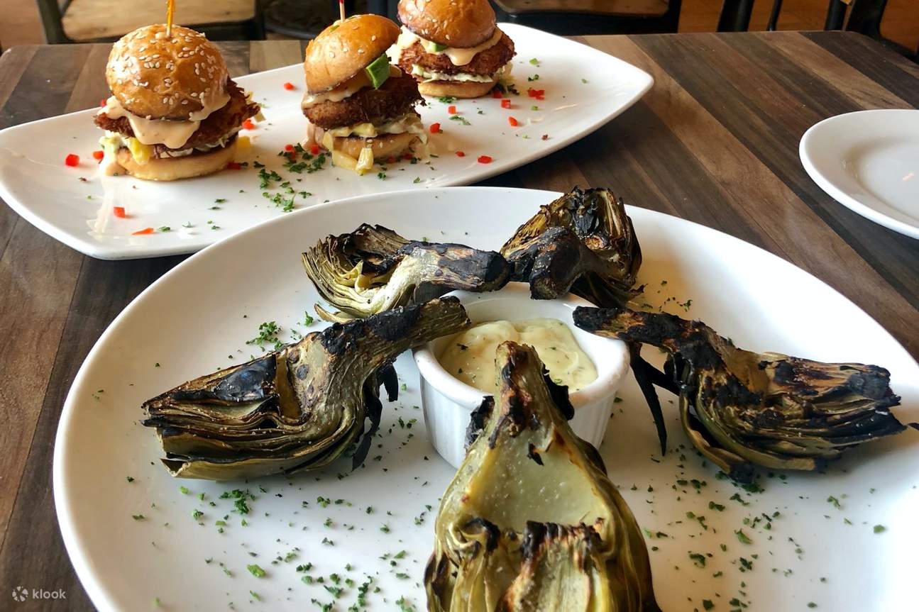 Manhattan beach food places