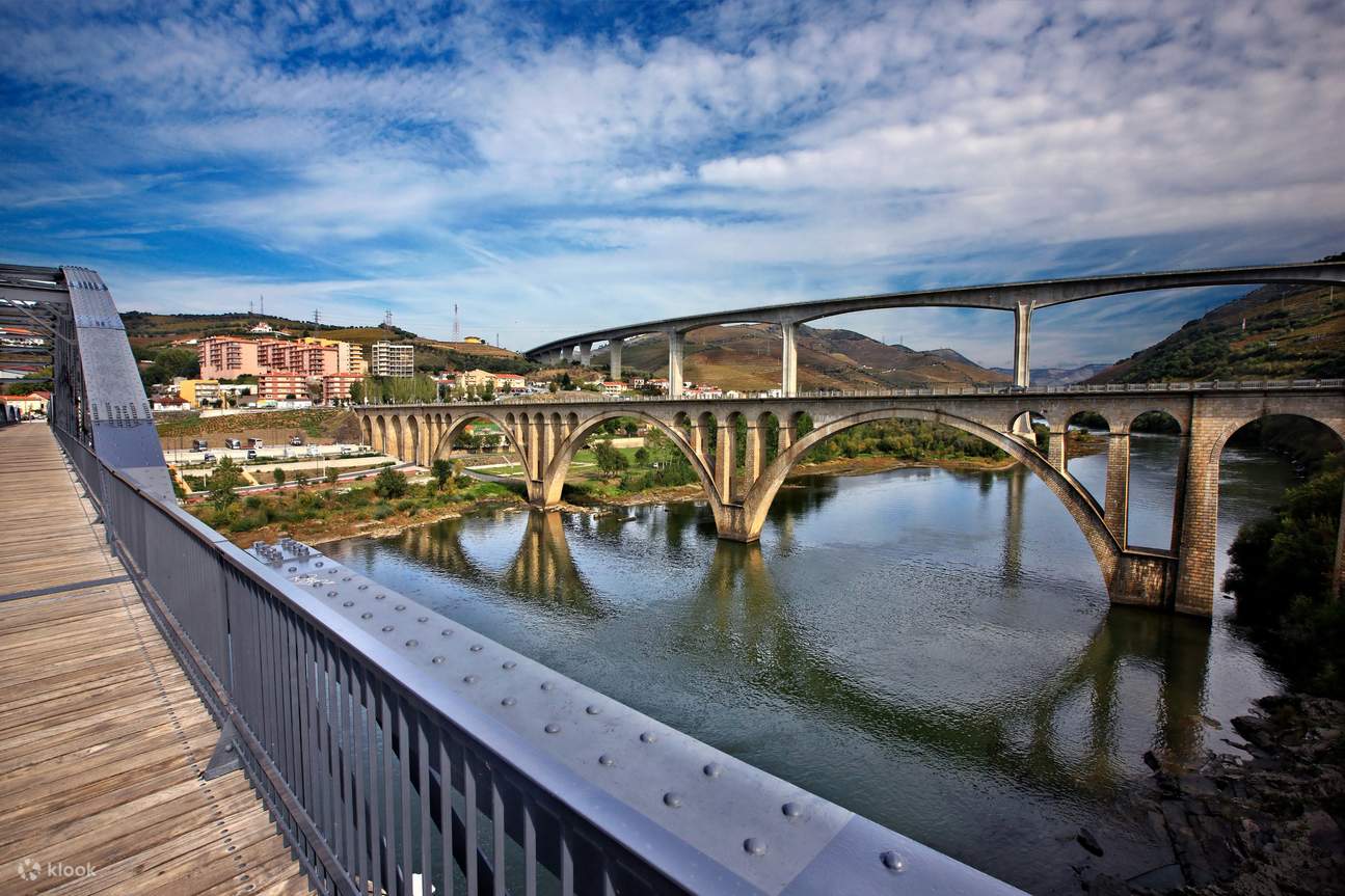 Tur de o zi în Regua și Valea Douro din Porto - Klook România