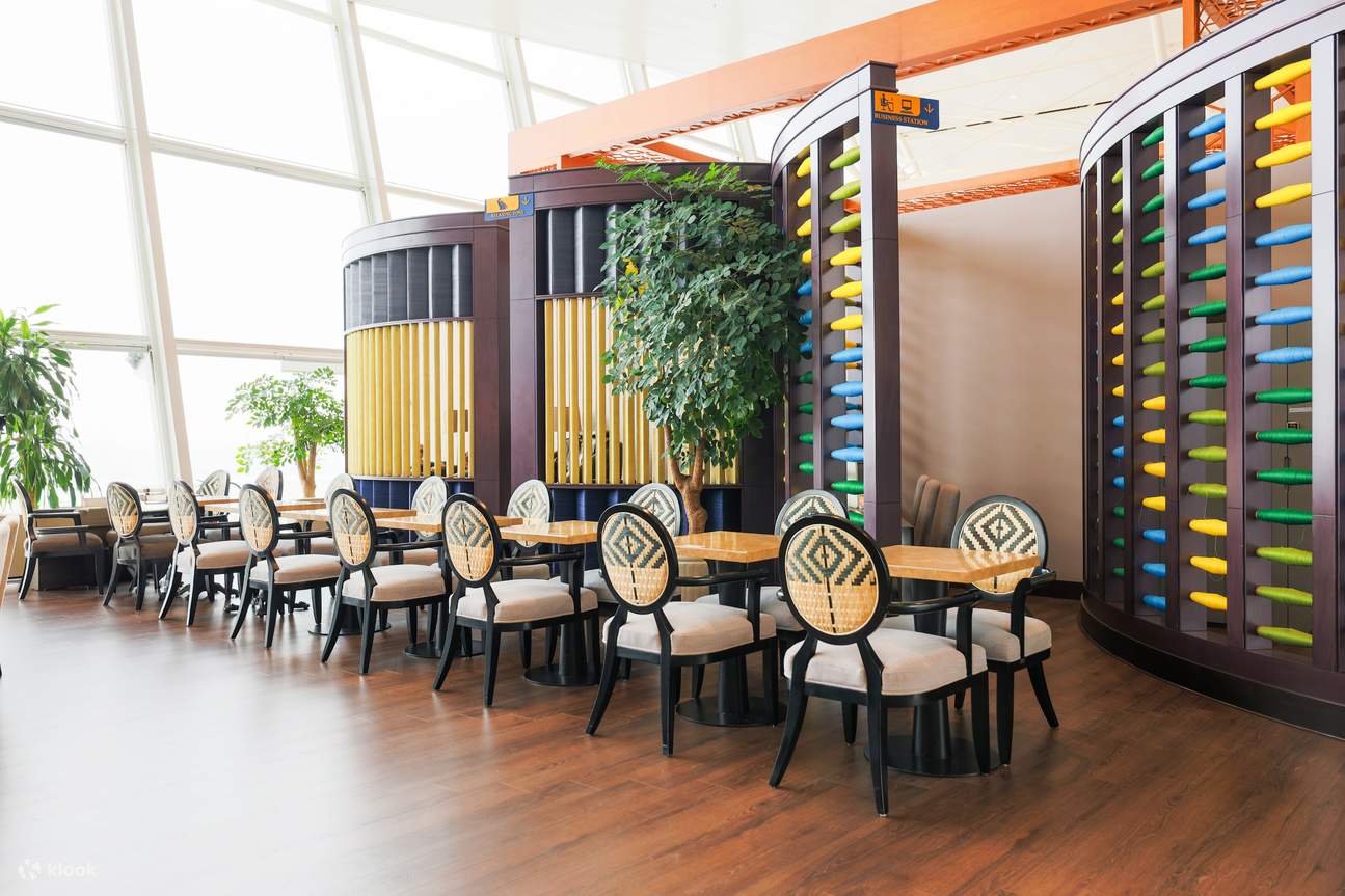Song Hong Lounge Service in Noi Bai International Airport (HAN) 