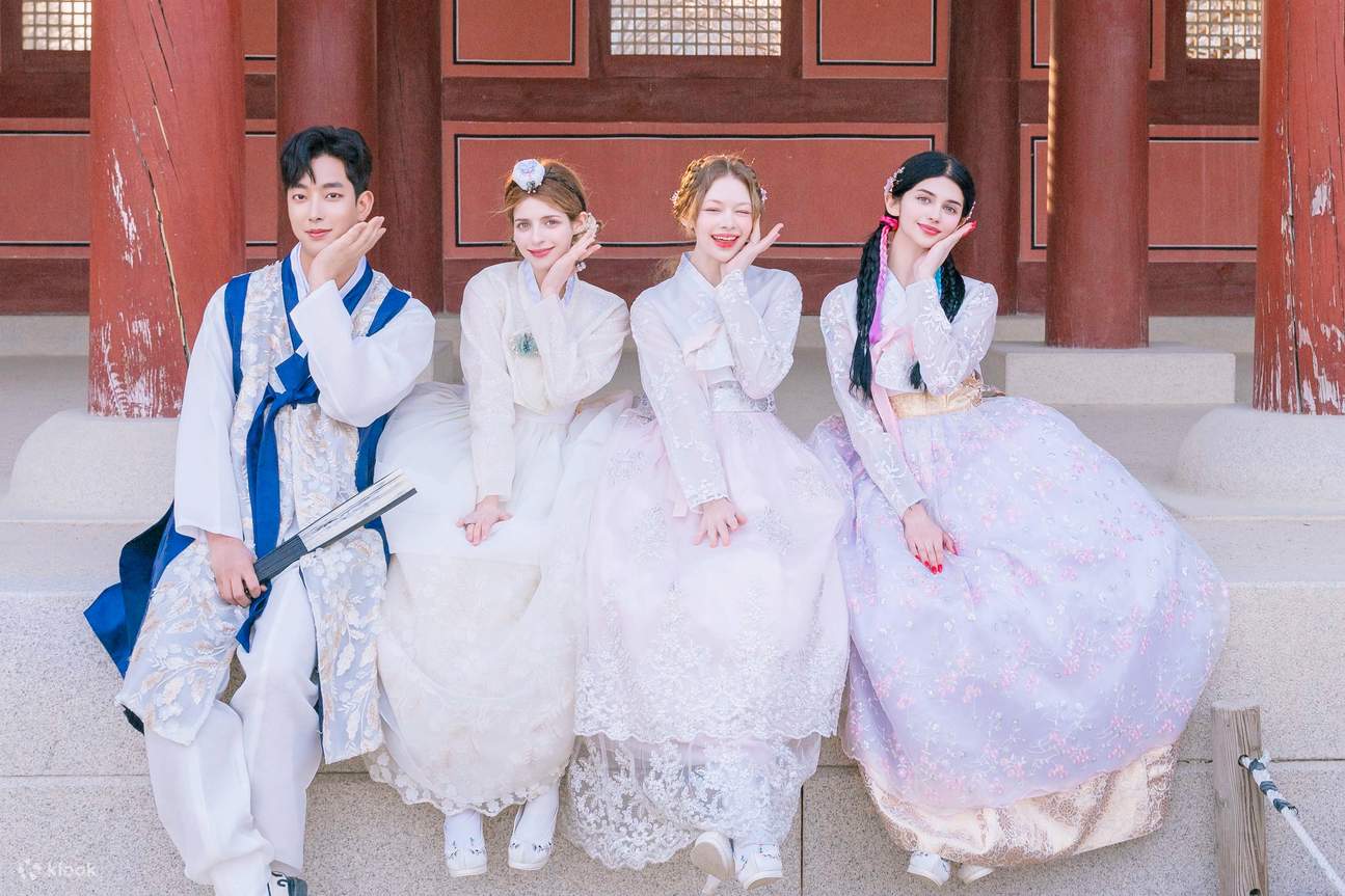 Hanbok Rental with Korean Hairstyling at Hanboknam Gyeongbokgung