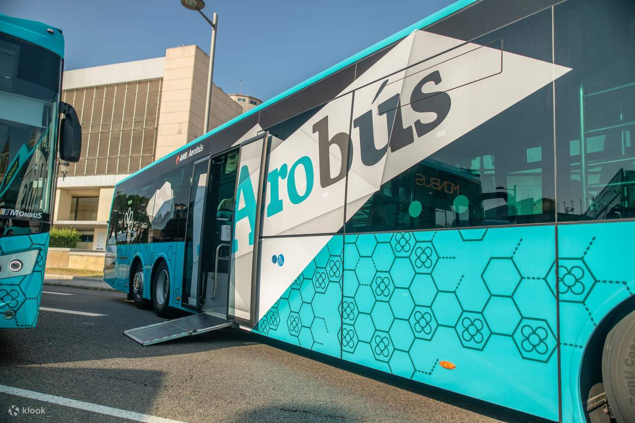 Bắt đầu khám phá Barcelona sớm hơn với dịch vụ đưa đón nhanh chóng và thoải mái