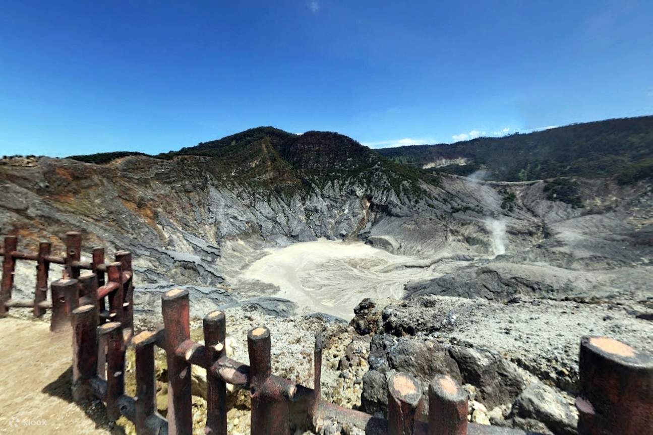 Bandung Private Car Charter