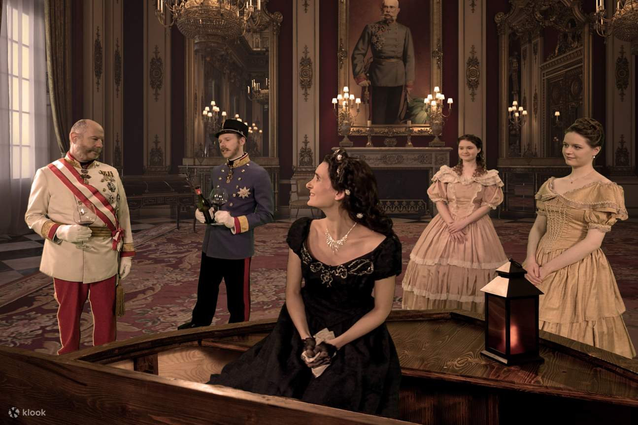 Experiencing Sisi's life through immersive virtual reality, a captivating historical journey