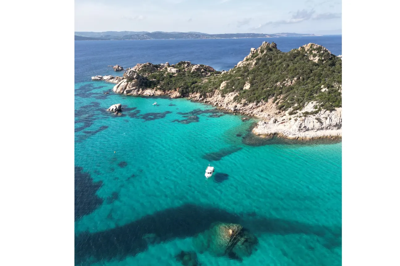 拉马达莱纳群岛和拉韦齐浮潜游览