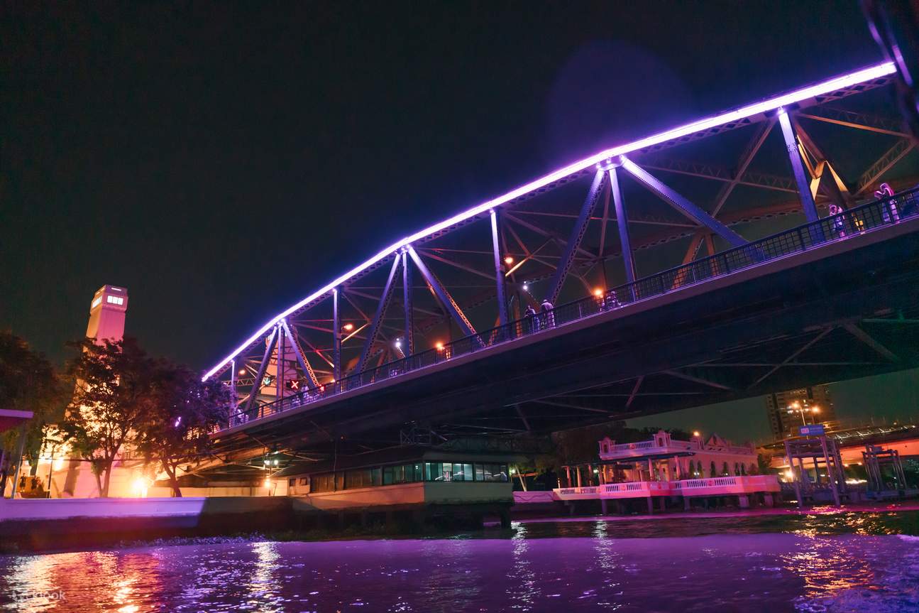  Chao Phraya River Night Cruise by Longtail Boat
