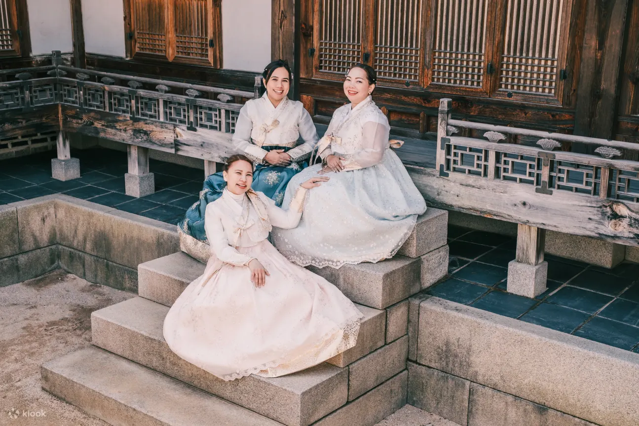 在这样的友谊之旅中留下美好回忆怎么样？