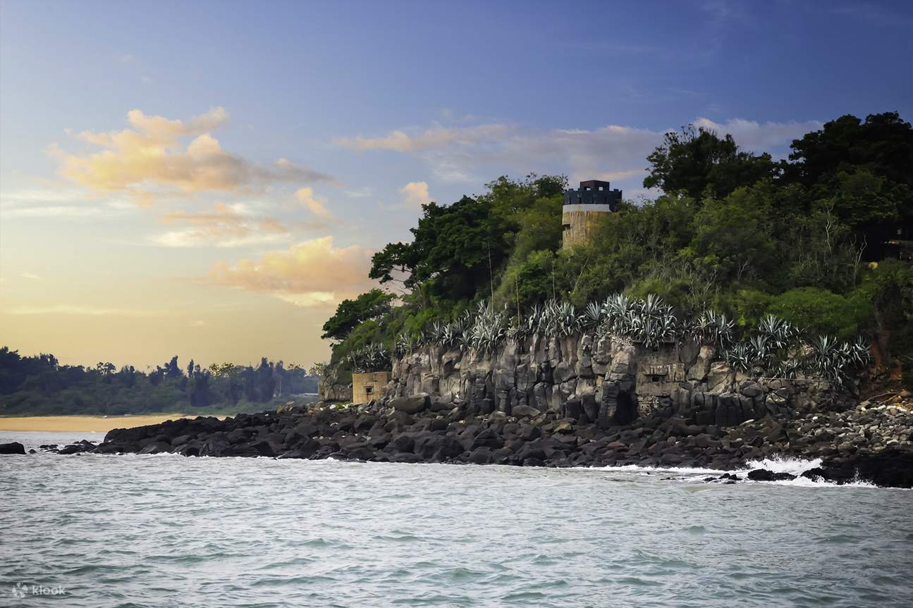 Kinmen: Blue Road & Boat Tour Pulau Lieyu 7, tapak bersejarah medan ...