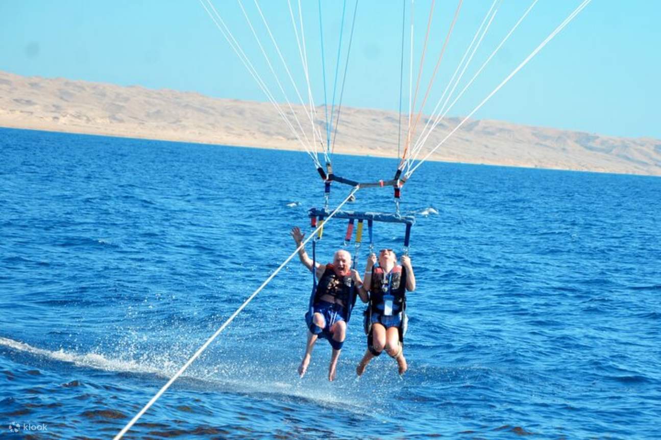 Aventure de parachute ascensionnel avec prise en charge à l'hôtel - Hurghada