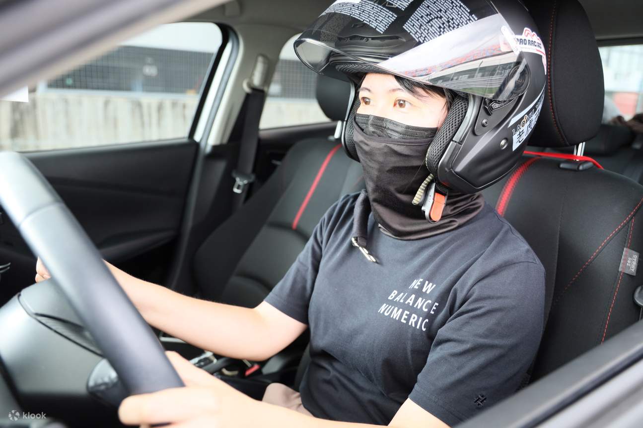 台中｜丽宝国际赛车场｜风洞飞行・儿童驾照课程・VR虚拟实境体验・赛道自驾车体验