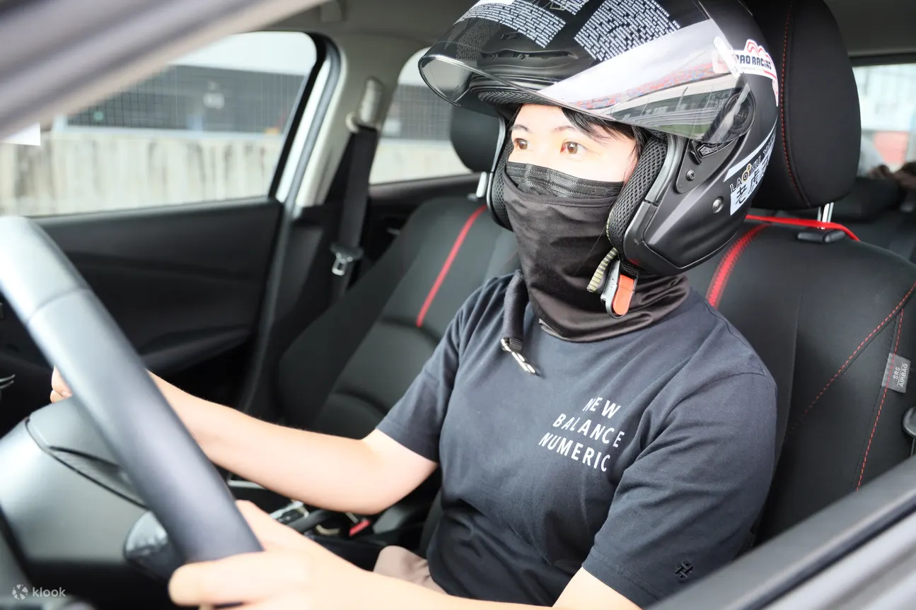 台中｜丽宝国际赛车场｜风洞飞行・儿童驾照课程・VR虚拟实境体验・赛道自驾车体验