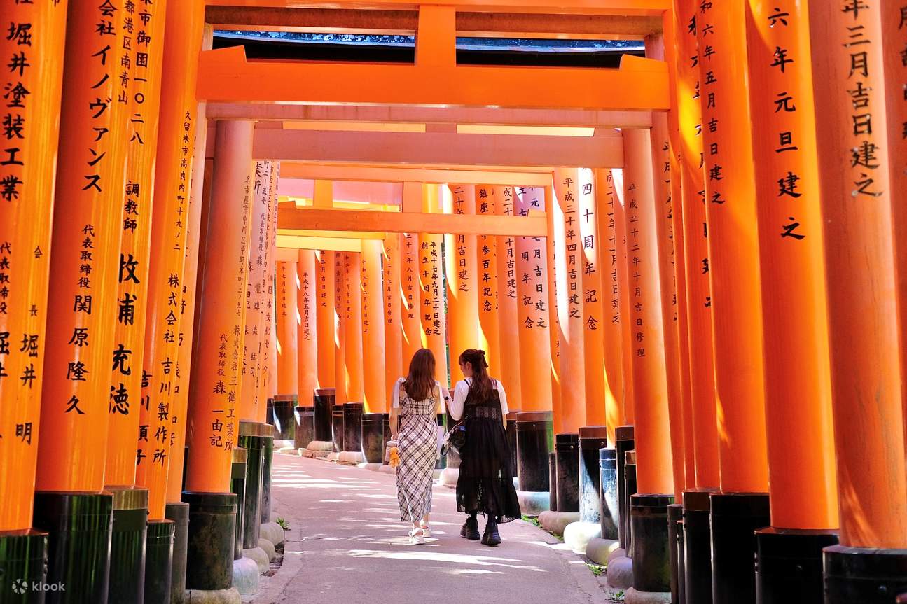 Esperienza fotografica a Fushimi Inari-taisha, Kyoto
