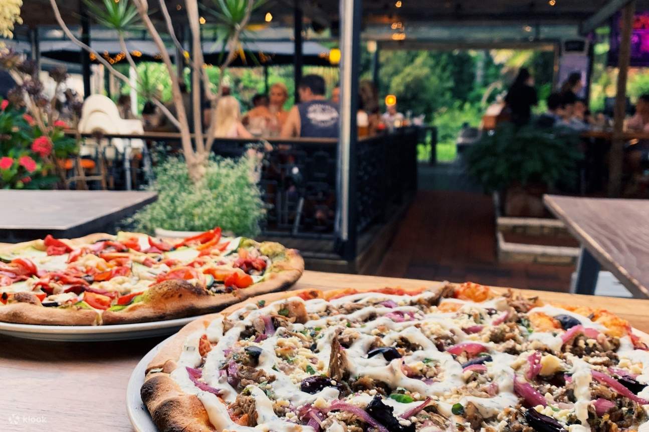 pizza et salle à manger en plein air aux jardins botaniques de Wanneroo