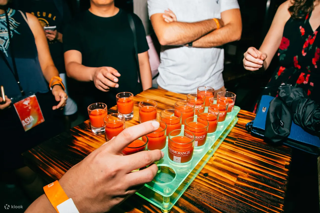 Taipei Nightlife: Taipei Pub Crawls (2 Different Routes)