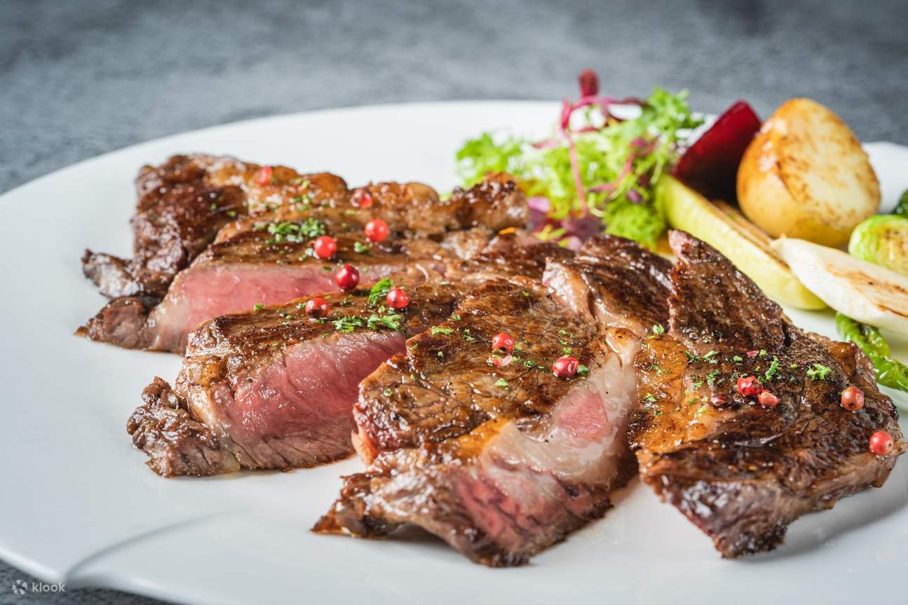 ARTCO ร้านอาหารคลาสสิก Pier-2 ในเมืองเกาสง