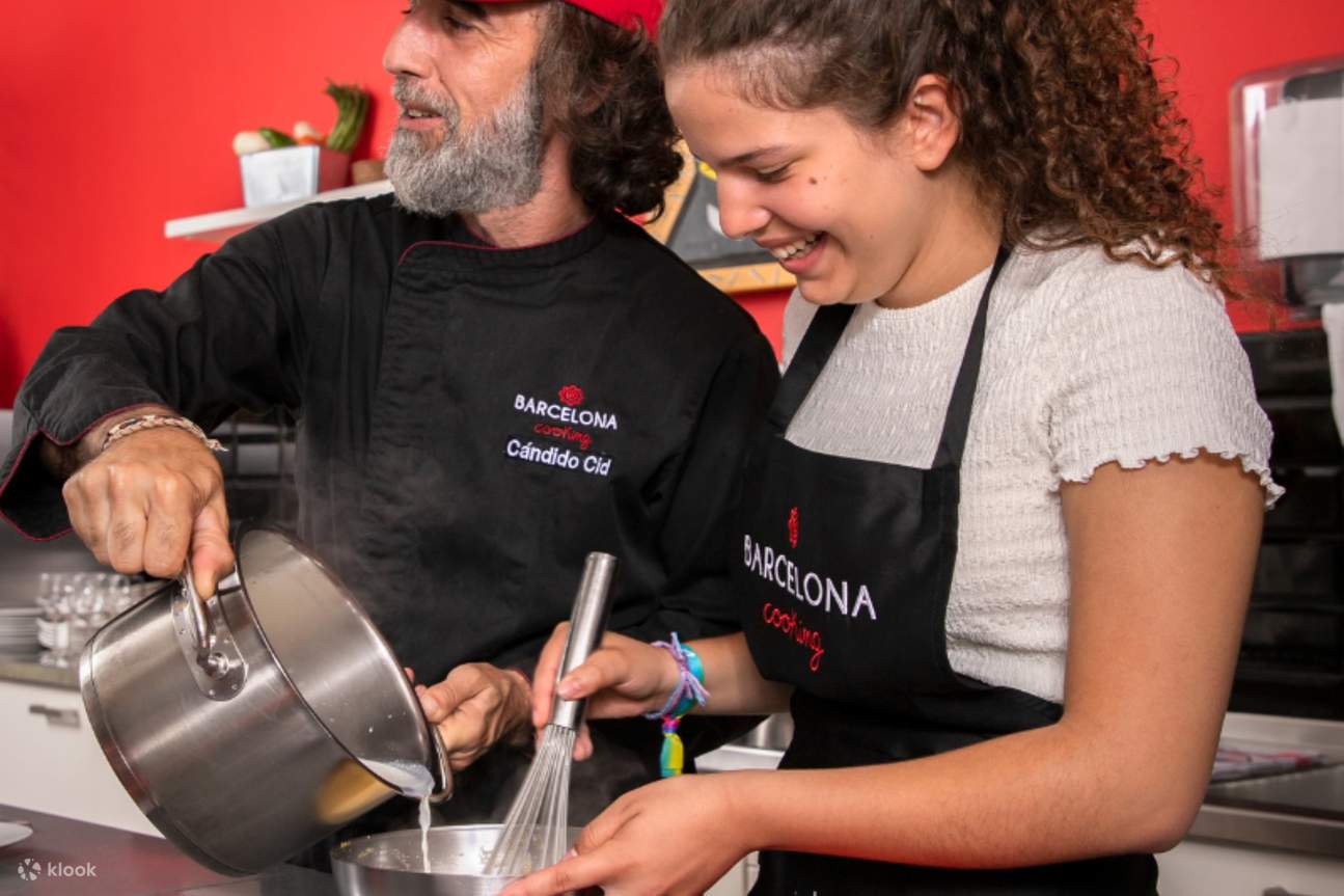 Kelas Memasak Tapas dan Paella di Barcelona