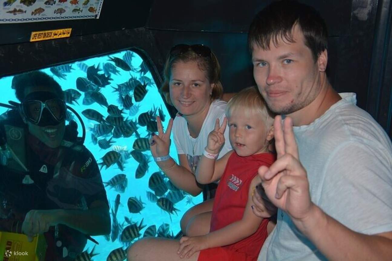 Explore Hurghada Semi-Submarine Tour & Snorkeling – Hurghada