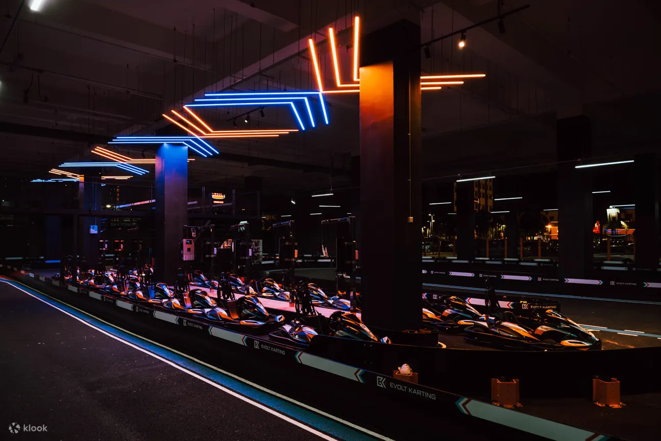 柔佛州新山 Evolt Karting 室内电动卡丁车体验
