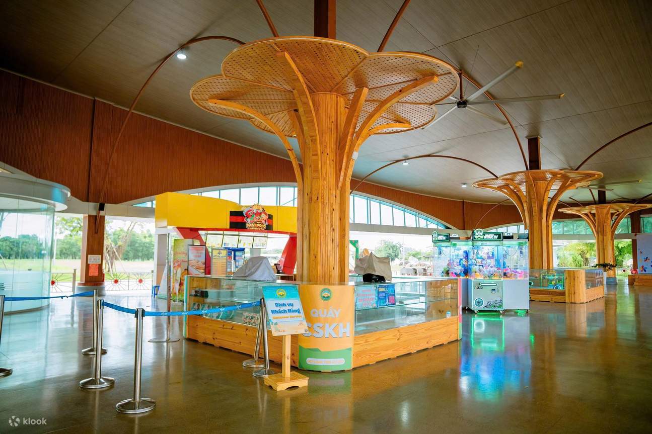 Удивительный мир