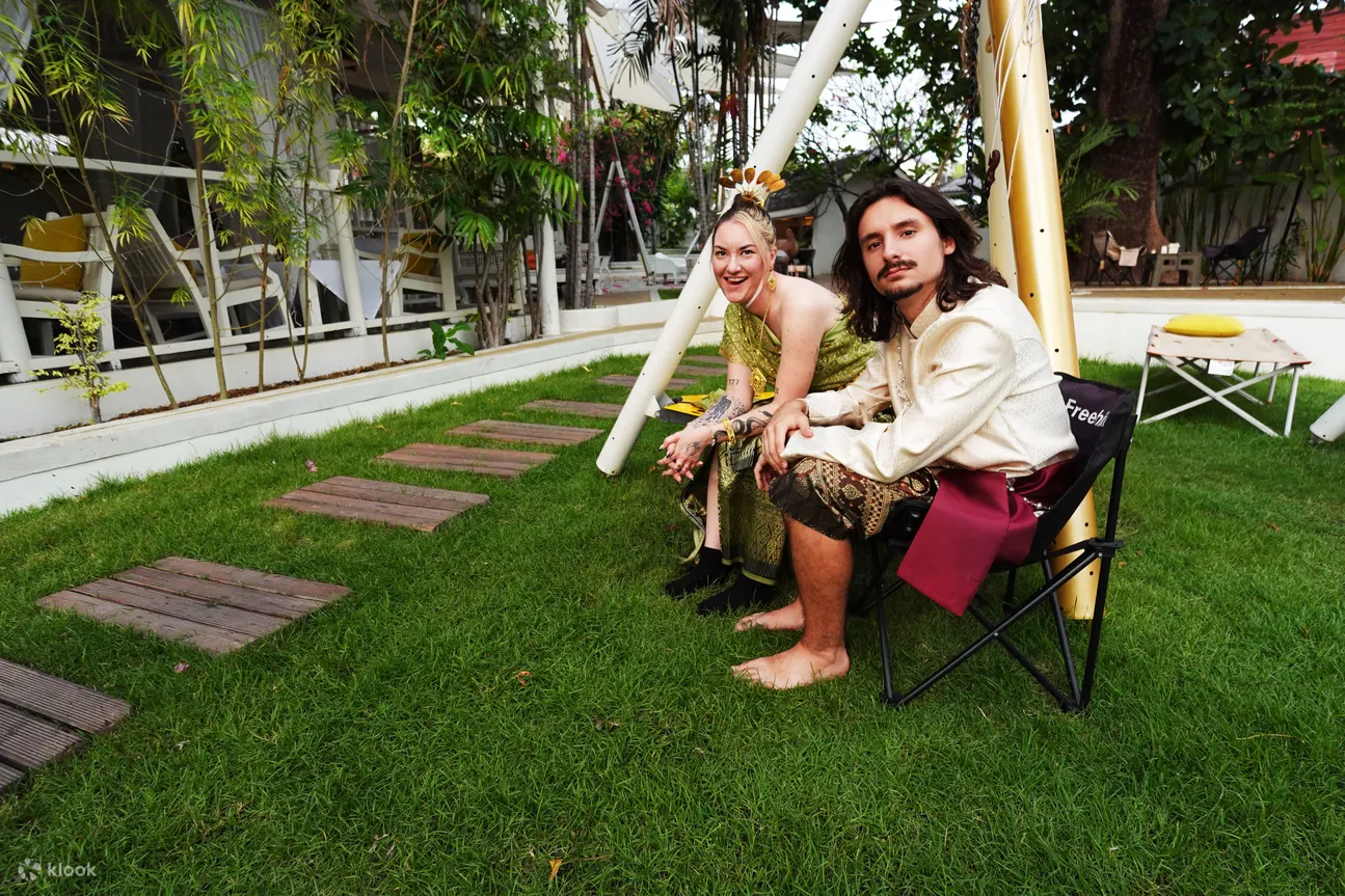 在清迈体验To The Moon泰式服装租赁