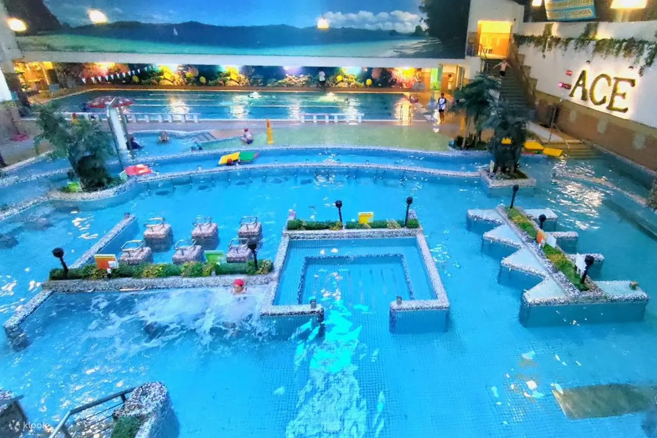 在 Ace Water Spa 进行水疗