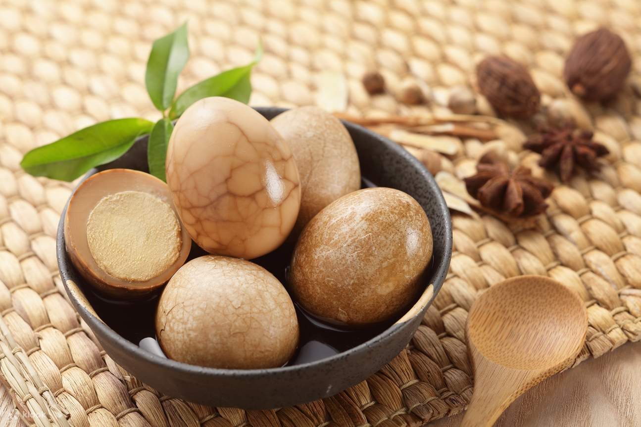 Pengarah Telur Teh - Taiwan