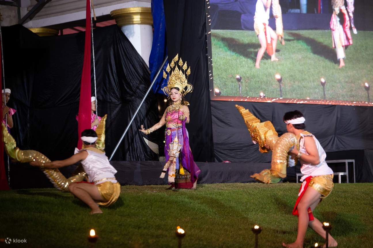 A grand and beautiful performance with dazzling lights, colors and sounds.