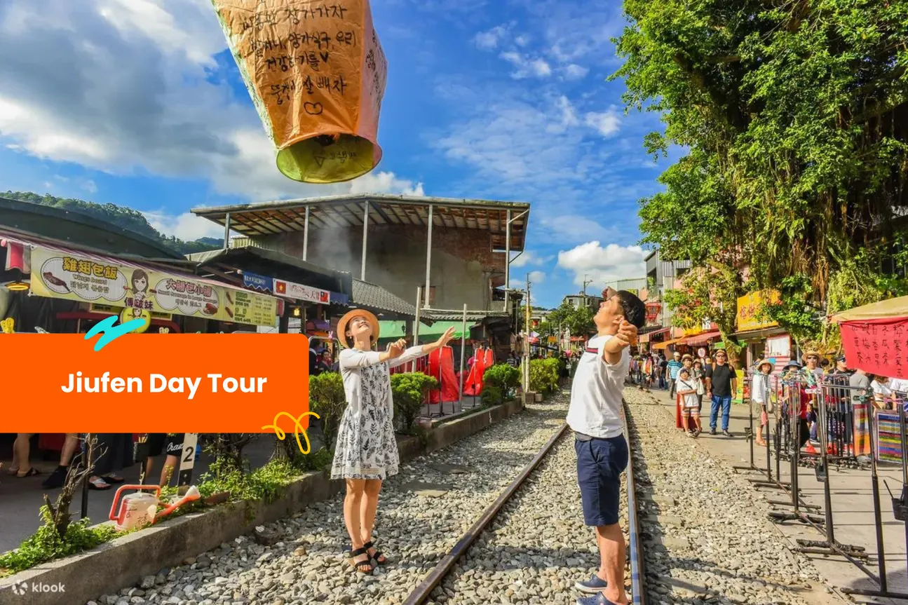 Jiufen Day Tour
