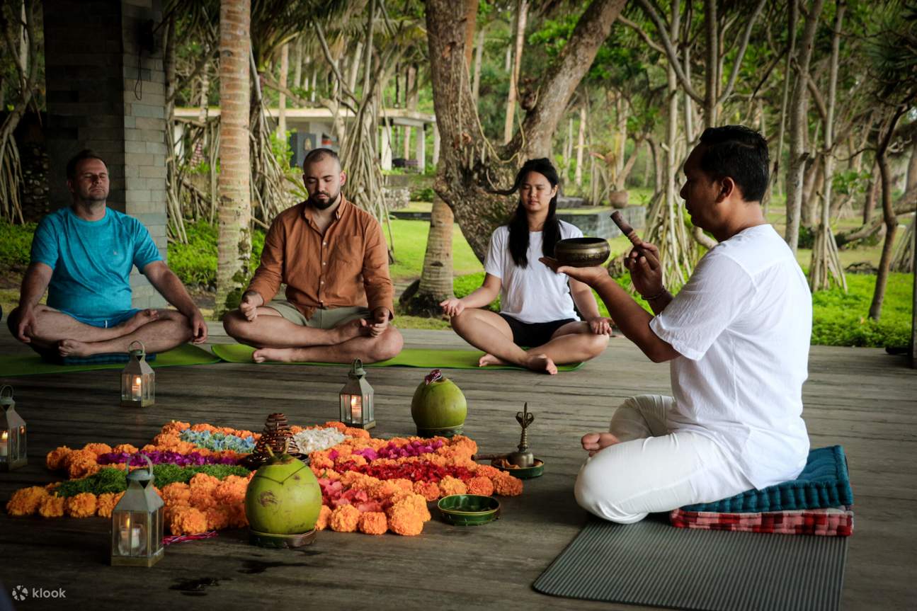 Meditation im Strand-Retreat