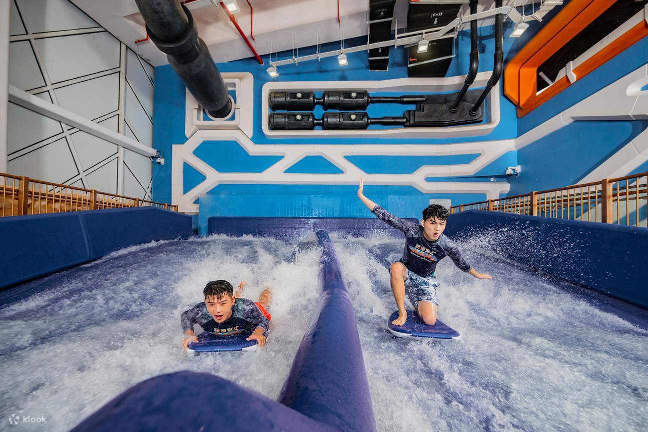 Studio city waterpark klook amerika syarikat