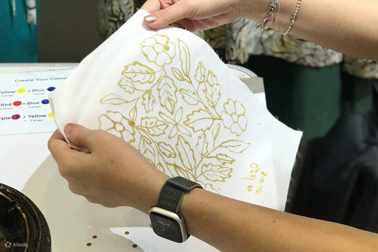 Bengkel Batik Tulis di Singapura