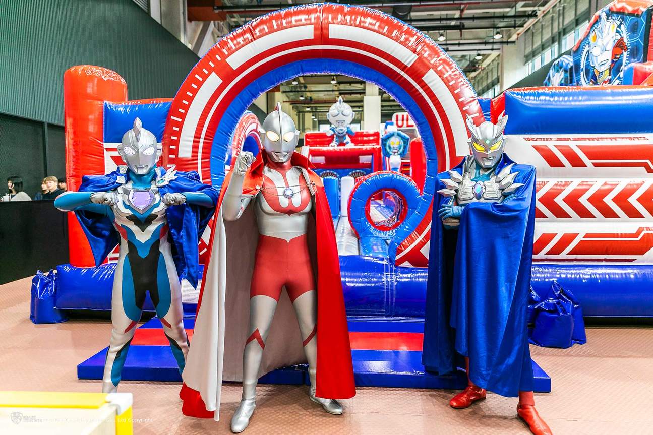[Up to 14% Off] Ultraman Air Cushion Playground | Eslite Spectrum ...