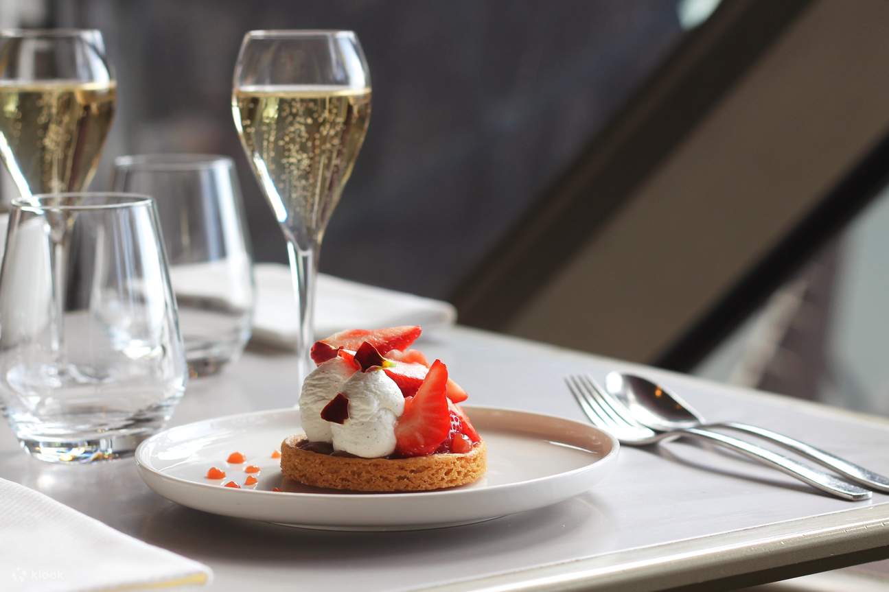 Madame Brasserie Lunch