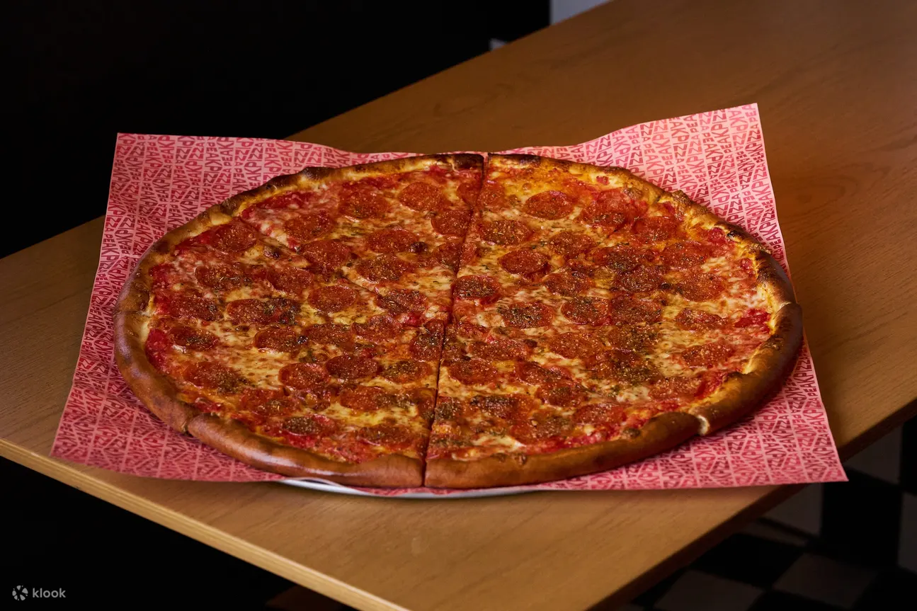 Peak Pizza - Black Sheep - 山顶