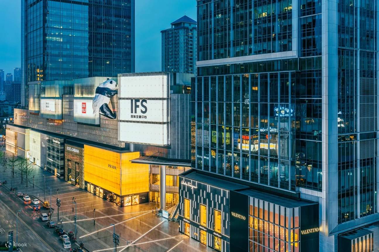 청두 융룽후이 해산물 뷔페 레스토랑 (해산물 만찬+고급 레스토랑+최고급 서비스+세련된 분위기)