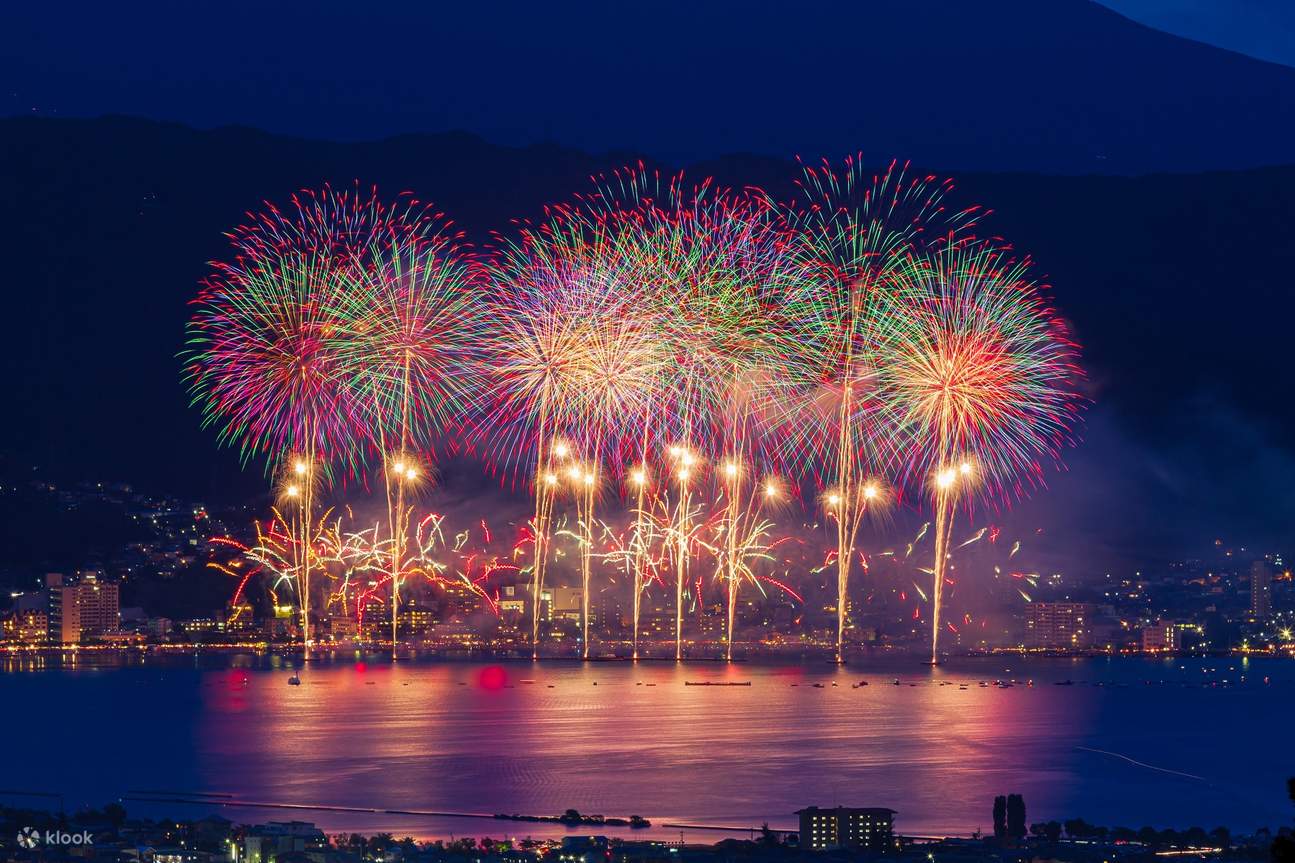 Suwa Lake Fireworks Festival Premium - LakeSuwaFireworksFestivalPremiumViewingTicket 