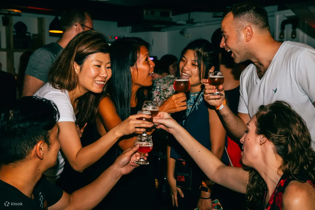 Taipei Nightlife: Taipei Pub Crawls (2 Different Routes)