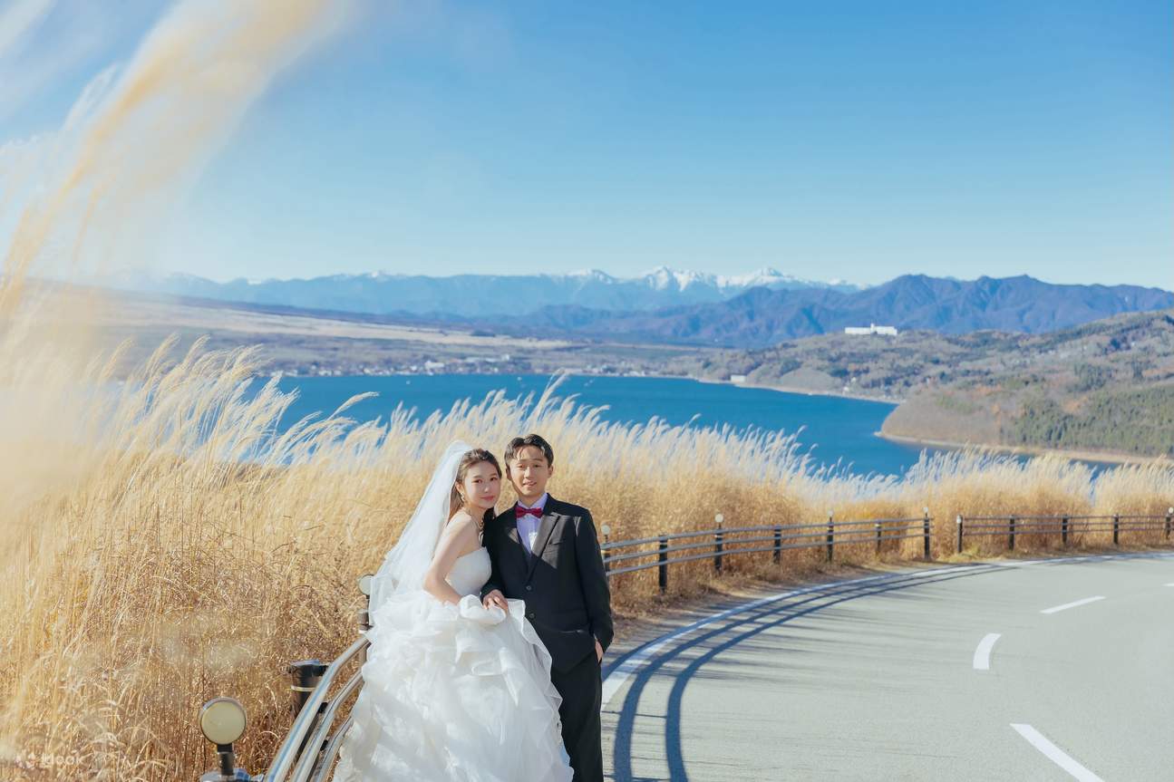 Sesión de fotos de boda con kimono en Tokio y el Monte Fuji - Klook Estados  Unidos, image size:1295x863