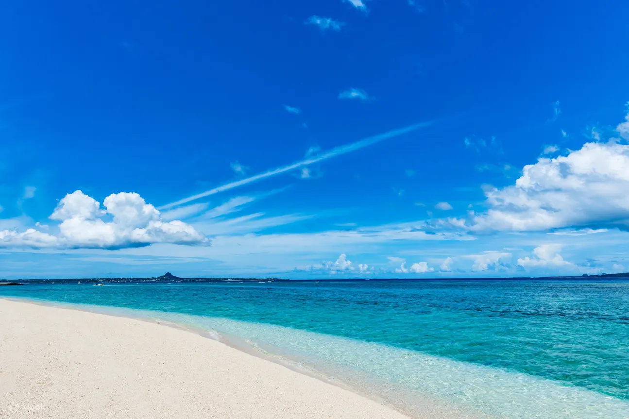 在 Minna 海滩自由活动
