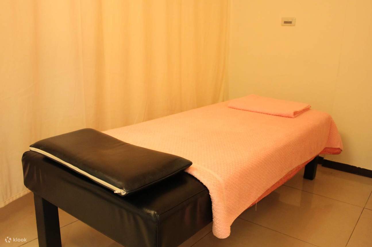 タイチーホール フット＆ボディマッサージ 台北市庁店：伝統的な中国式マッサージ体験（台北市庁駅）