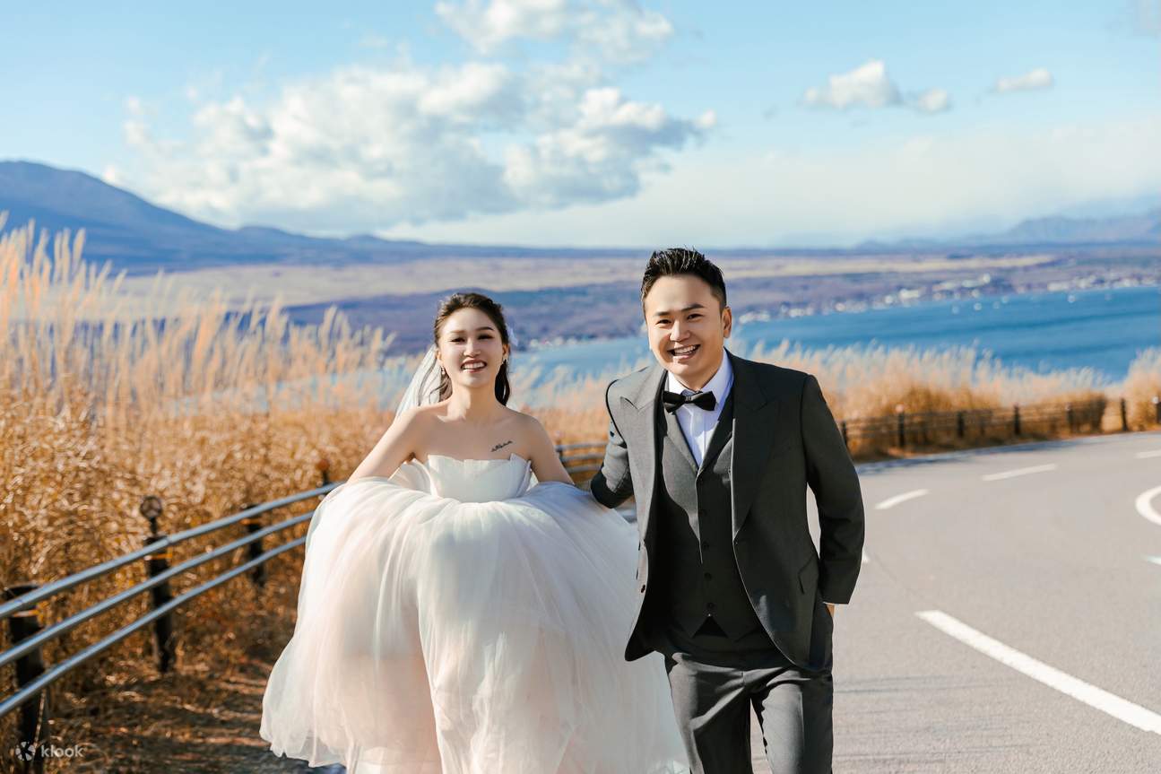 Experiencia de sesión de fotos de boda con kimono en Tokio y el monte Fuji  (paquete todo incluido de servicio completo) - Klook Estados Unidos, image size:1295x863