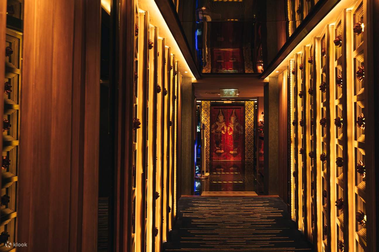 曼谷悦榕庄 Saffron 当代泰式特色屋顶