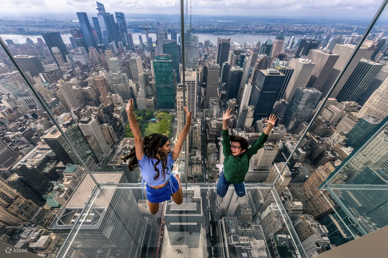 Summit One Vanderbilt 门票 - Skybox 玻璃观景台，俯瞰纽约