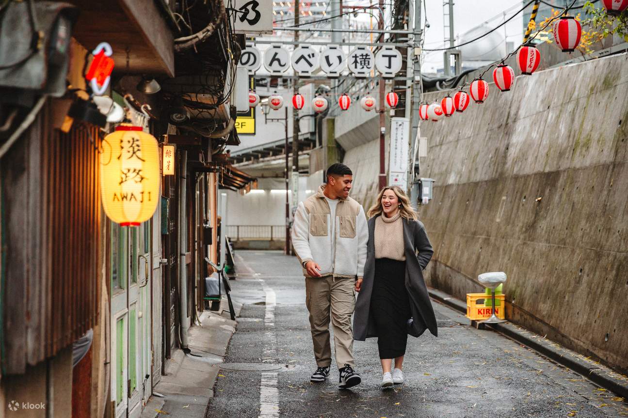 Sessione fotografica informale a Tokyo con fotografo professionista