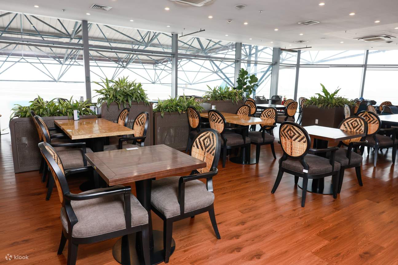 Song Hong Lounge Service in Noi Bai International Airport (HAN) 