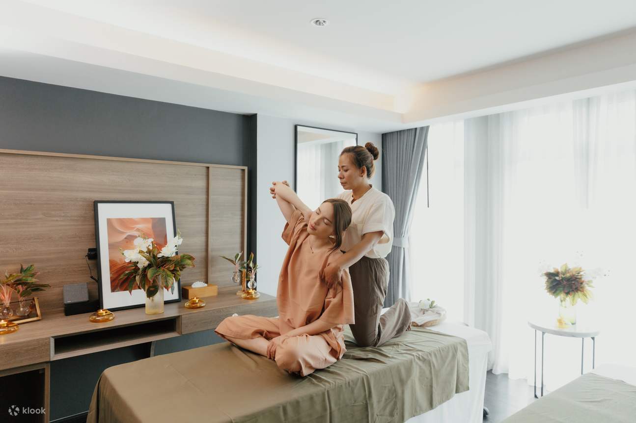普吉岛华美达广场酒店 (Ramada Plaza by Wyndham Chao Fah) Siwilai Spa - Klook客路
