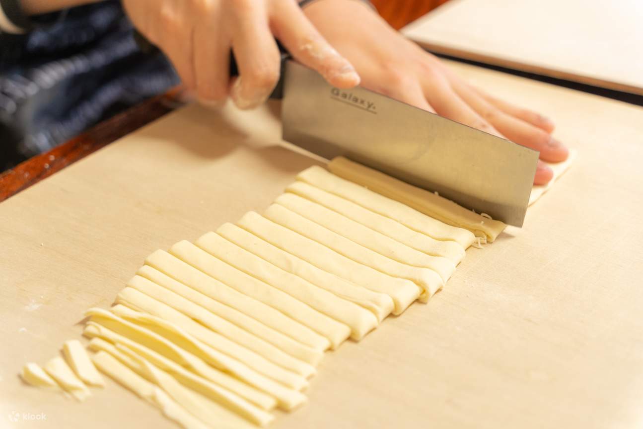 Lớp học trải nghiệm làm món ăn địa phương của tỉnh Yamanashi [Fujiya]