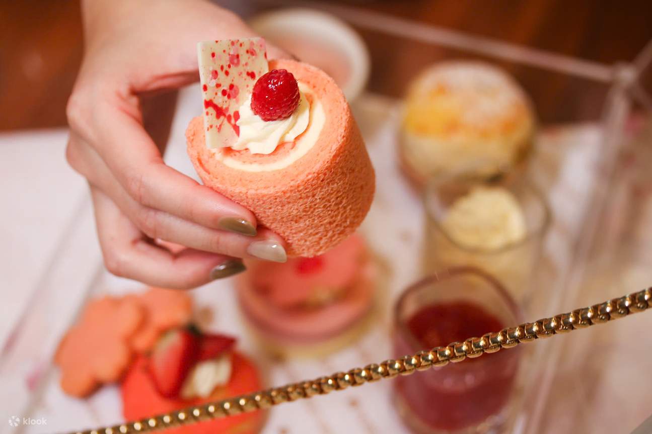 Luxury Afternoon Tea Experience at Hotel Nikko Saigon - Klook Estados ...